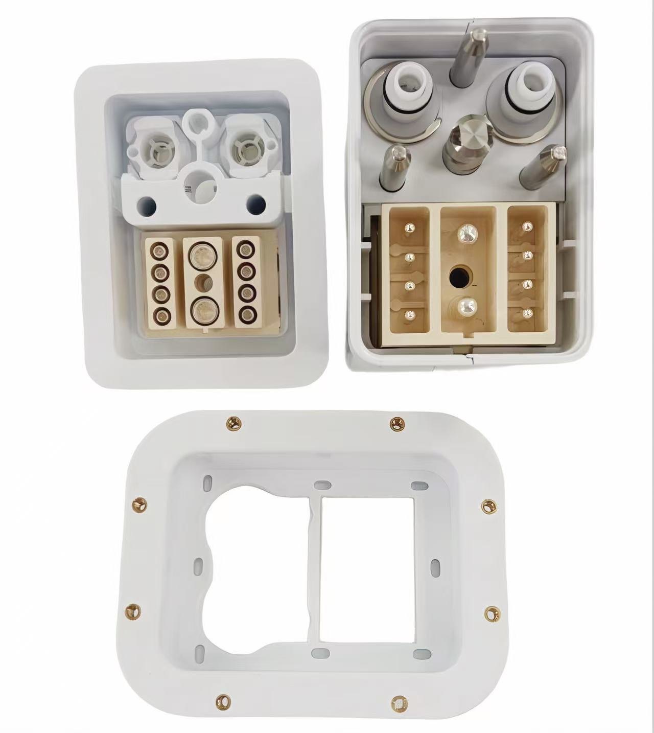 A4 Series Twist-Lock Plug-in Connector